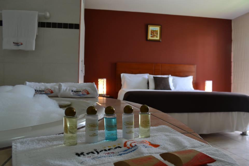 Kajaca Suite Hotel Tomicaya Ngoại thất bức ảnh