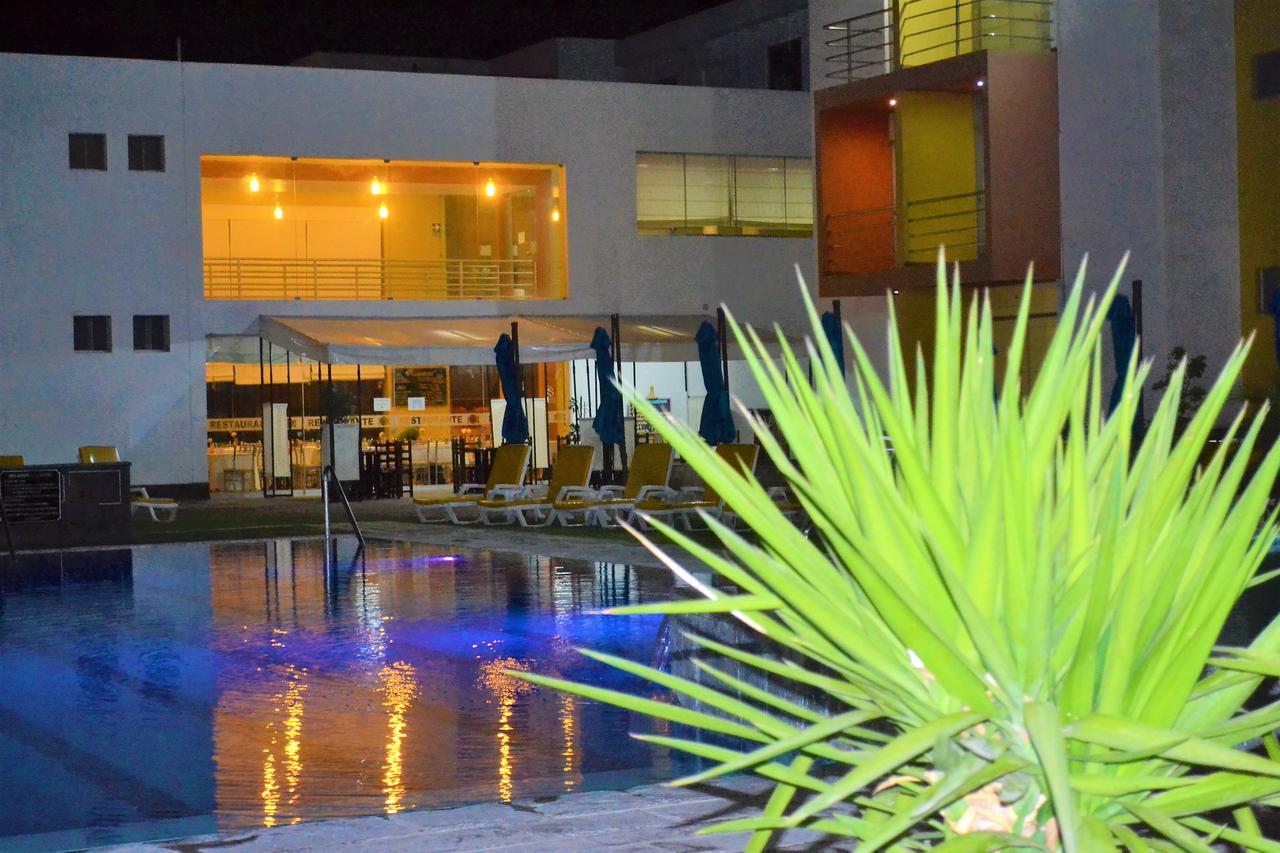 Kajaca Suite Hotel Tomicaya Ngoại thất bức ảnh